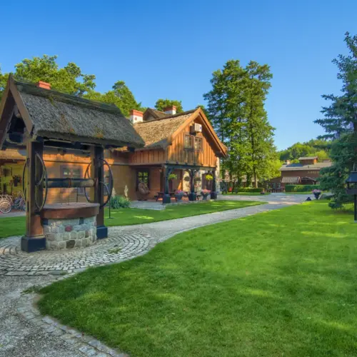 Edifici storici in legno di Dworek Wapionka